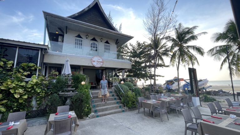 Hotel Kamala Beachfront